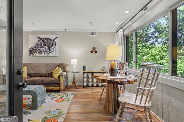 227 Shakespeare Drive 302, Clayton, GA 30525