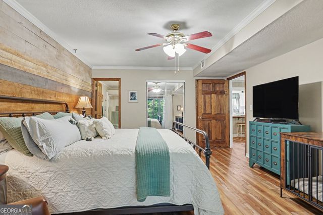 227 Shakespeare Drive 302, Clayton, GA 30525