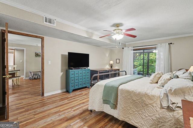 227 Shakespeare Drive 302, Clayton, GA 30525