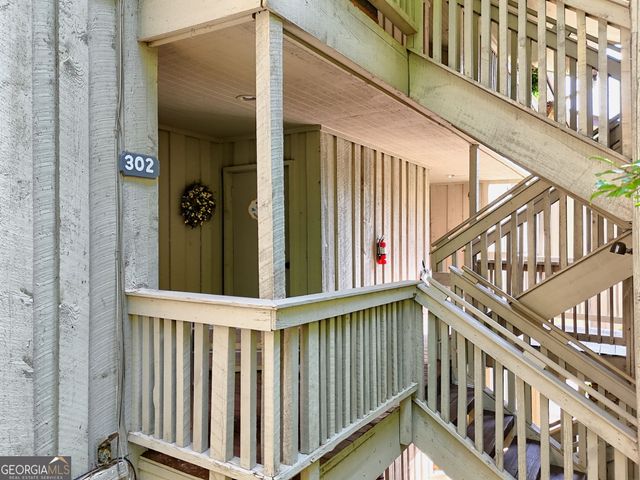 227 Shakespeare Drive 302, Clayton, GA 30525