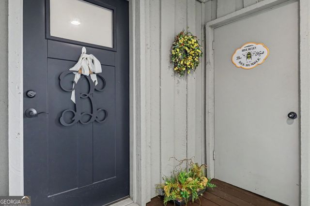 227 Shakespeare Drive 302, Clayton, GA 30525