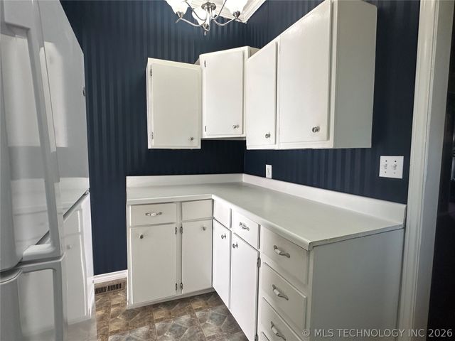 507 S 6th Street, Morris, OK 74445