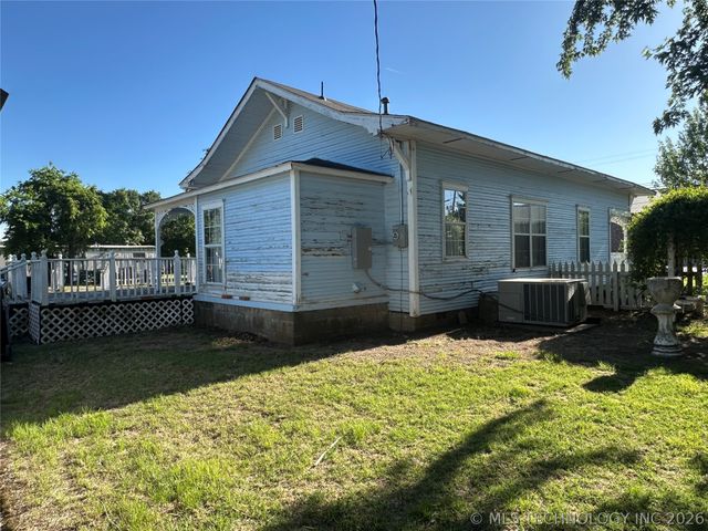 507 S 6th Street, Morris, OK 74445