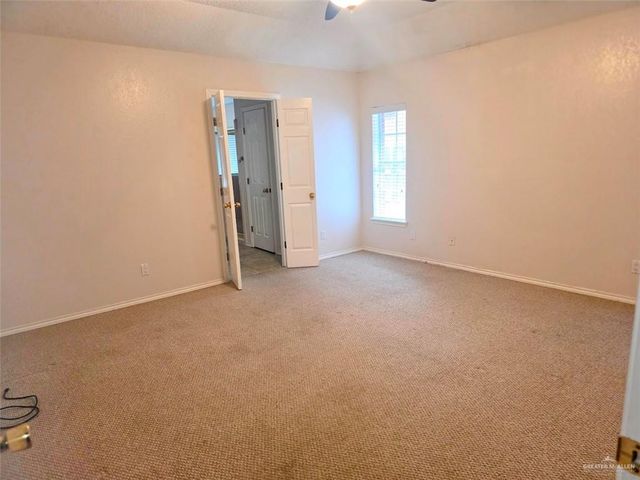 101 E Warbler Avenue, Mcallen, TX 78504