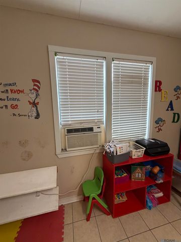 420 N Acadian Thwy, Baton Rouge, LA 70806