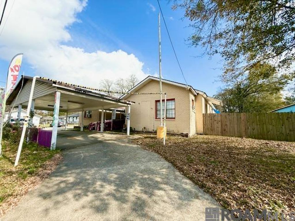 420 N Acadian Thwy, Baton Rouge, LA 70806