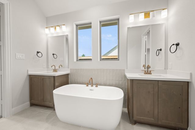 1869 Rough Ridge Trail, Midlothian, TX 76065