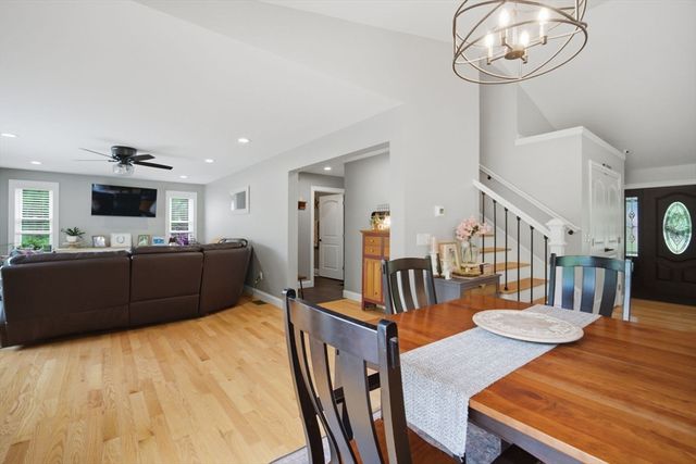 75 Kendall St, Granby, MA 01033
