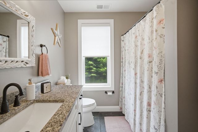 75 Kendall St, Granby, MA 01033