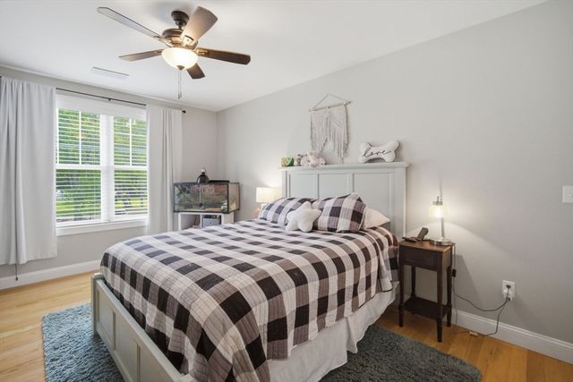 75 Kendall St, Granby, MA 01033