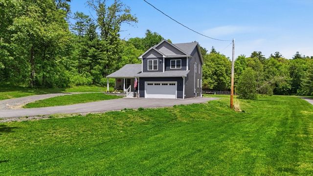 75 Kendall St, Granby, MA 01033