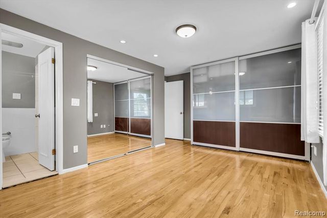 4158 Cherrywood Drive, Troy, MI 48098