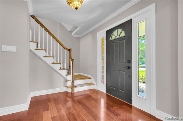 4158 Cherrywood Drive, Troy, MI 48098