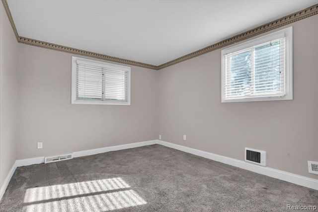 4158 Cherrywood Drive, Troy, MI 48098