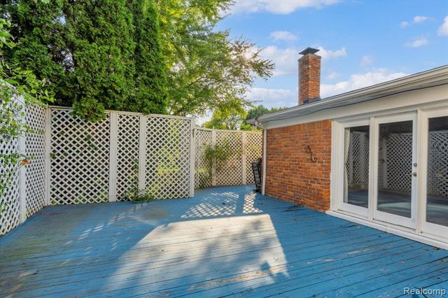 4158 Cherrywood Drive, Troy, MI 48098
