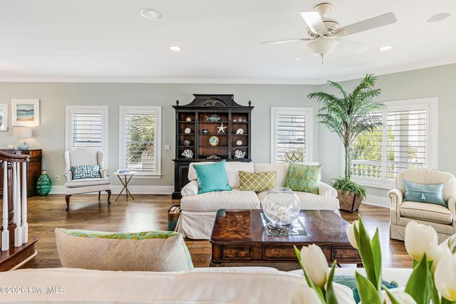 121 SE 67th Street, Oak Island, NC 28465