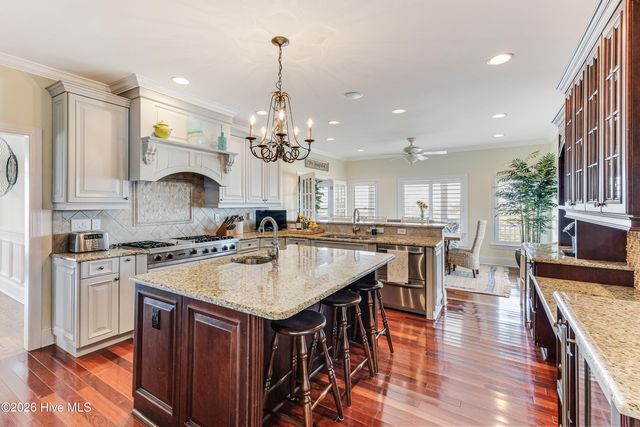 121 SE 67th Street, Oak Island, NC 28465