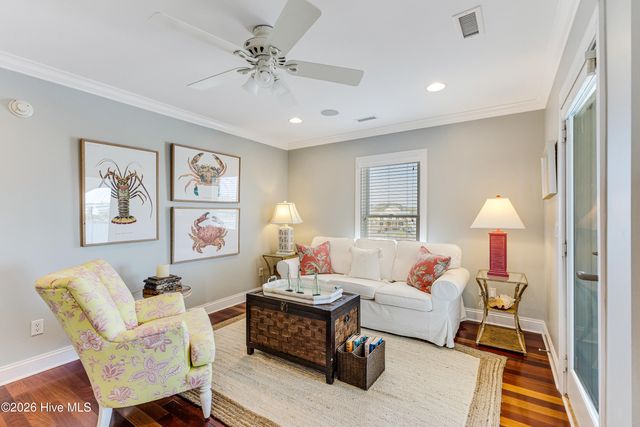 121 SE 67th Street, Oak Island, NC 28465