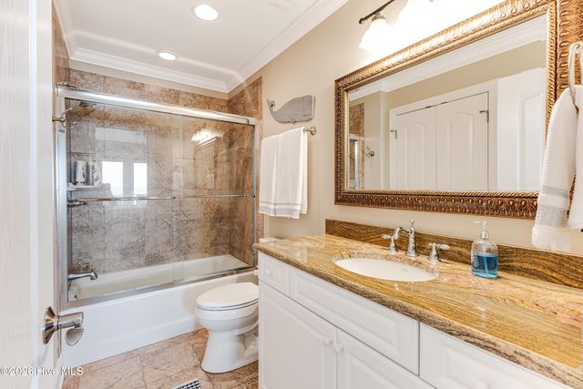 121 SE 67th Street, Oak Island, NC 28465