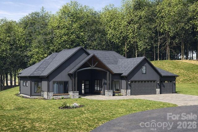 83 Mont Clair Trail 32, Horse Shoe, NC 28742