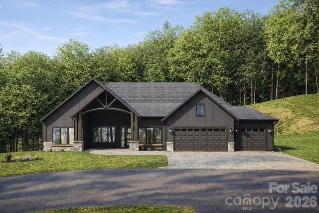 83 Mont Clair Trail 32, Horse Shoe, NC 28742