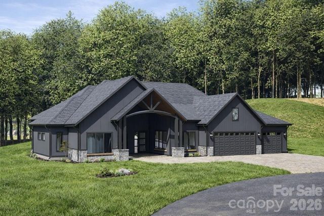 83 Mont Clair Trail 32, Horse Shoe, NC 28742