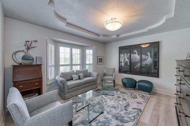 579 E Portland Avenue, Fresno, CA 93720