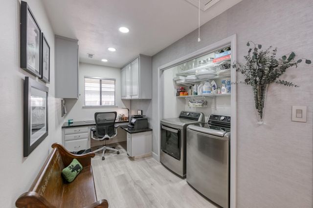 579 E Portland Avenue, Fresno, CA 93720