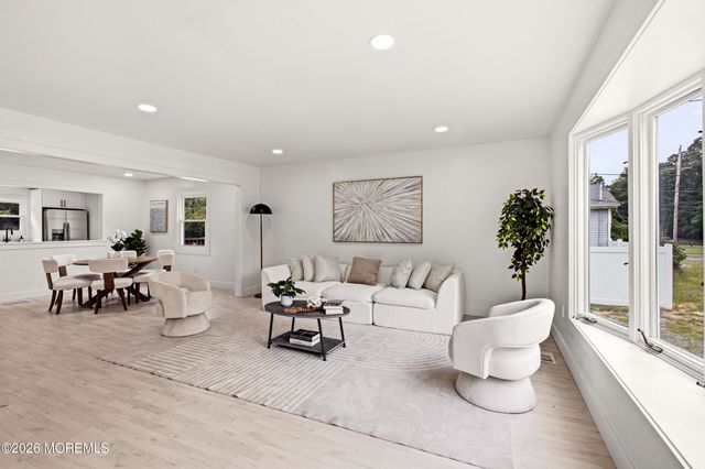 710 Monmouth Road, Cream Ridge, NJ 08514
