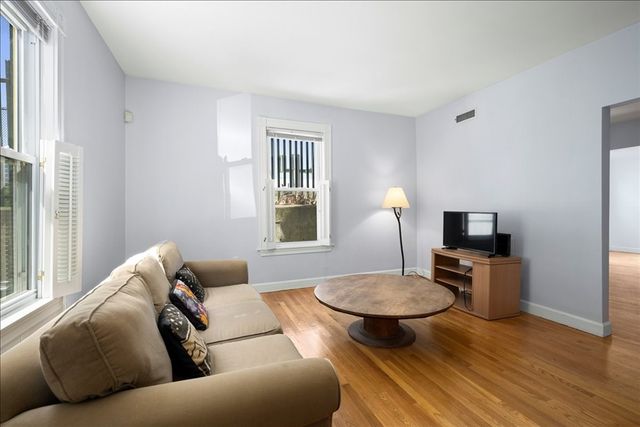 9 Allen Ct 9, Somerville, MA 02143