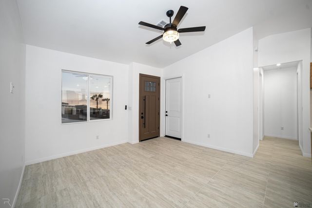 10668 E 45 Pl, Yuma, AZ 85367