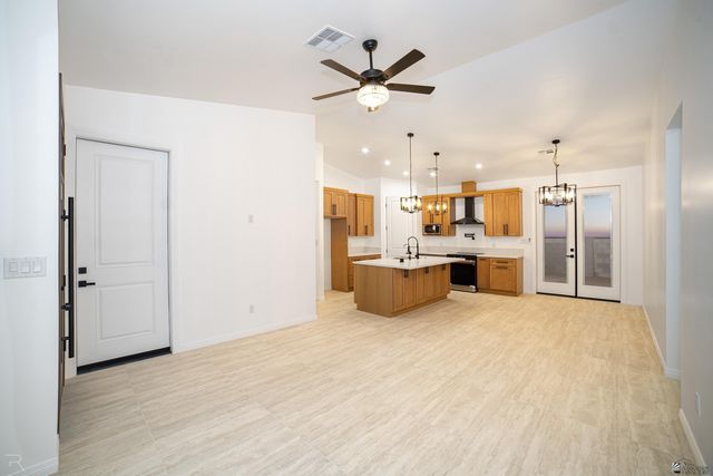 10668 E 45 Pl, Yuma, AZ 85367