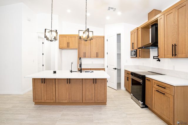 10668 E 45 Pl, Yuma, AZ 85367