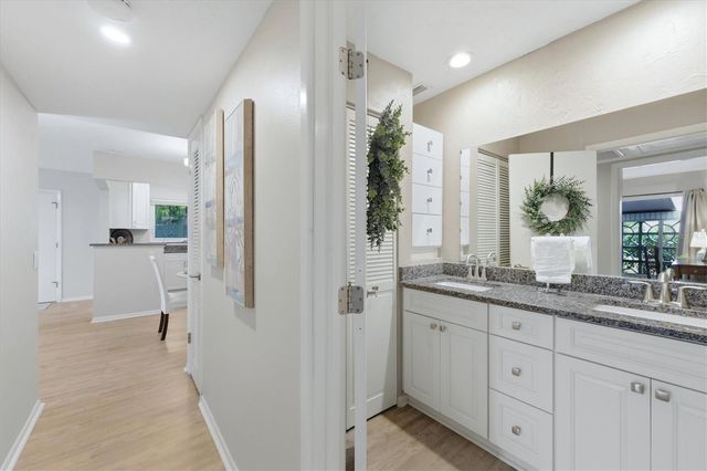 405 MENENDEZ STREET, Venice, FL 34285