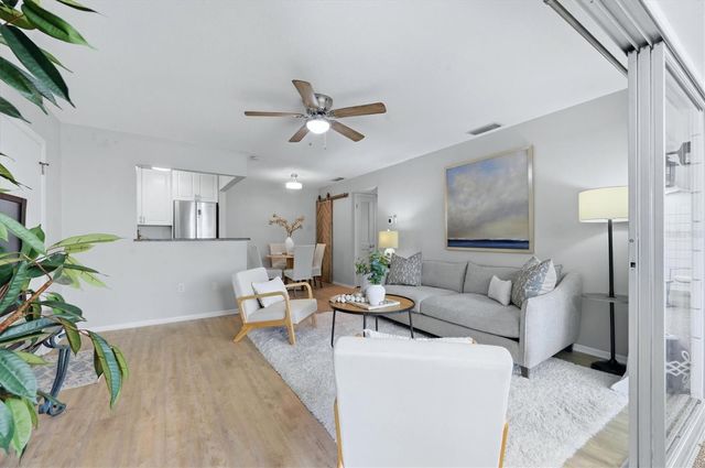 405 MENENDEZ STREET, Venice, FL 34285