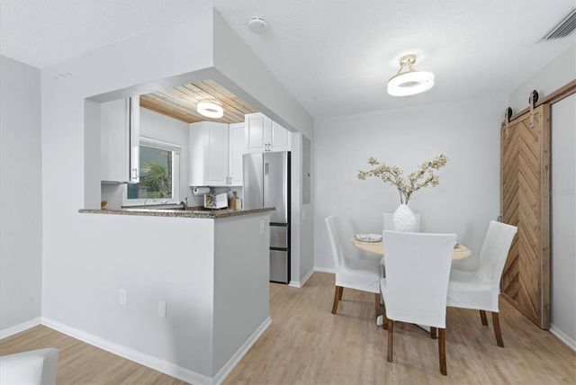 405 MENENDEZ STREET, Venice, FL 34285