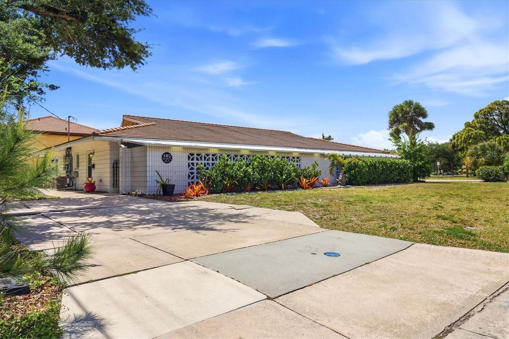 405 MENENDEZ STREET, Venice, FL 34285