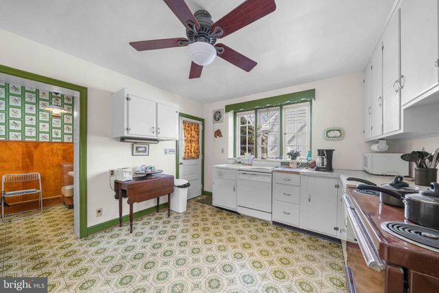 109 OXFORD PL, Wilmington, DE 19803