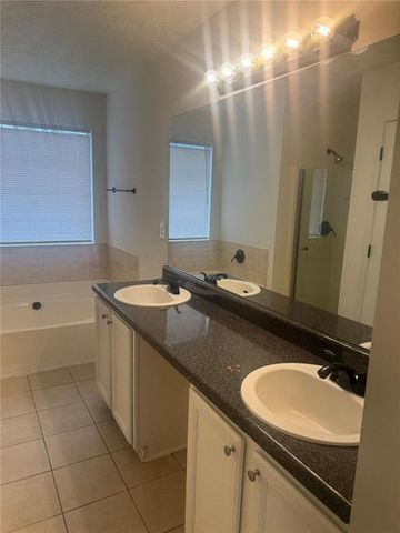 5842 Wellborn Oaks Court, Lithonia, GA 30058