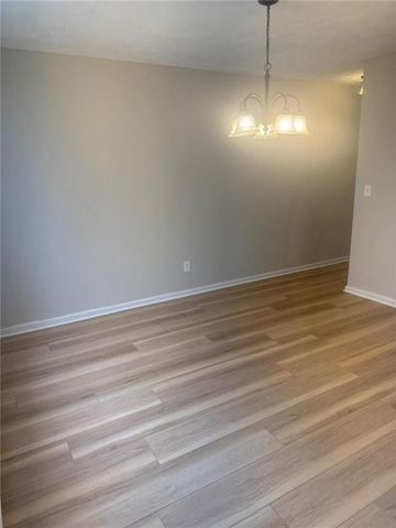 5842 Wellborn Oaks Court, Lithonia, GA 30058