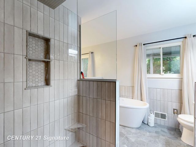 5240 Wishing Well Drive, Grand Blanc Twp, MI 48439