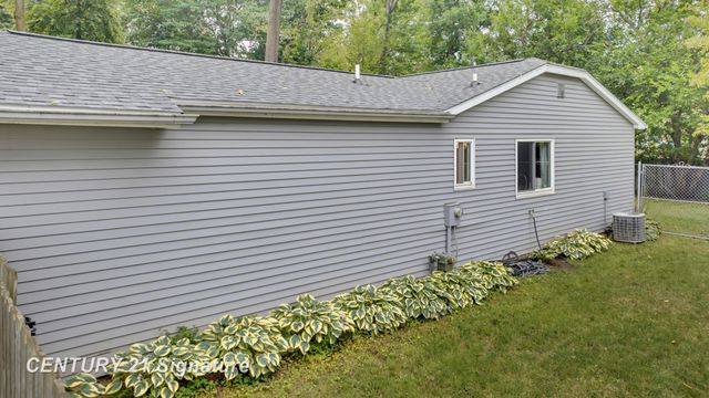 5240 Wishing Well Drive, Grand Blanc Twp, MI 48439