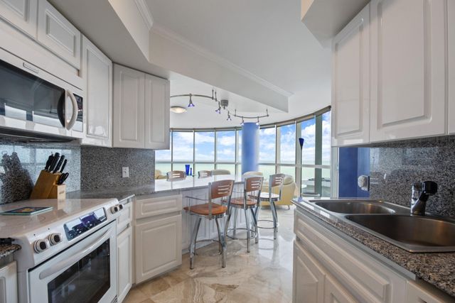 6301 COLLINS Avenue 2603, Miami Beach, FL 33141