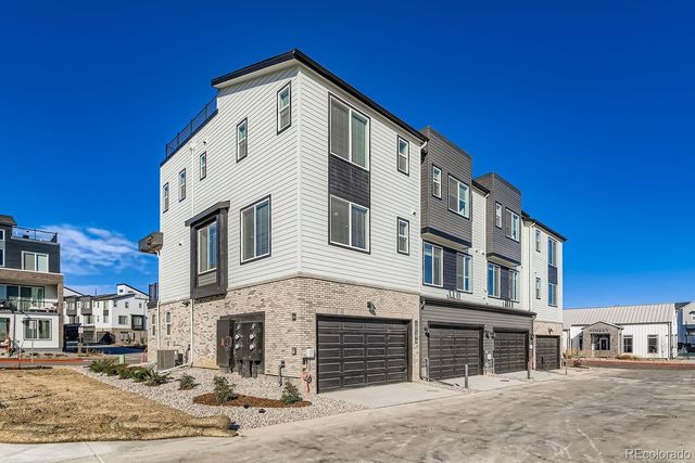 16586 Peak St., Broomfield, CO 80023