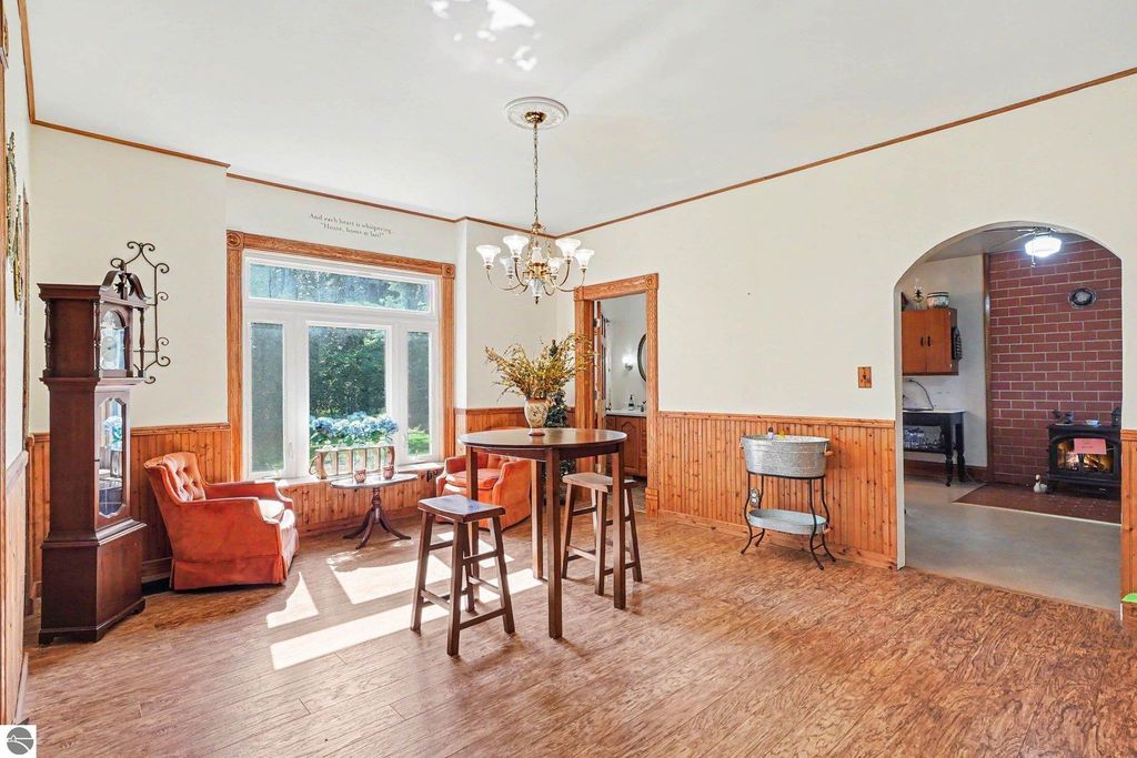 Image 13 of property listing at 3780 E Coe Road, Shepherd, MI 48883