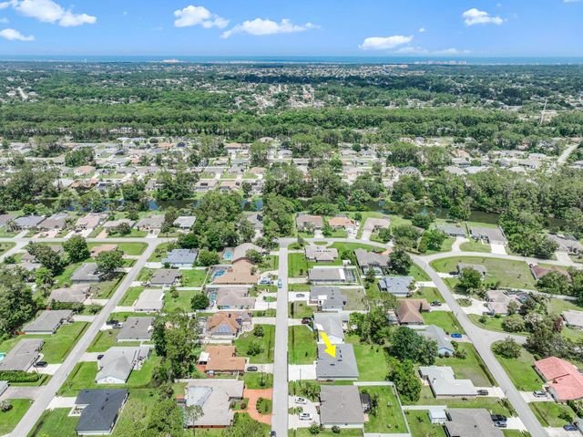 64 Bennett Ln, Palm Coast, FL 32137