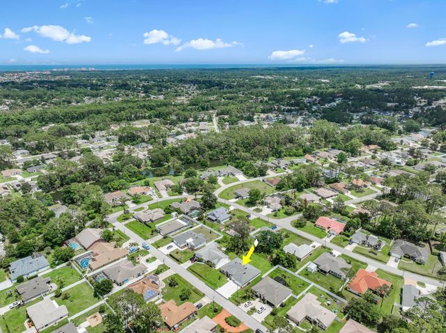 64 Bennett Ln, Palm Coast, FL 32137