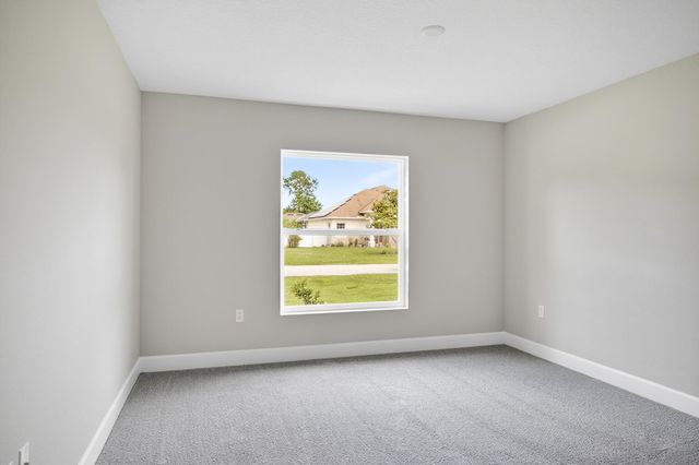 64 Bennett Ln, Palm Coast, FL 32137