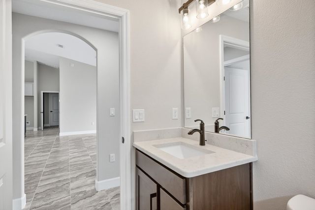 64 Bennett Ln, Palm Coast, FL 32137