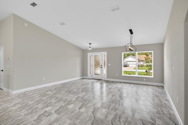 64 Bennett Ln, Palm Coast, FL 32137
